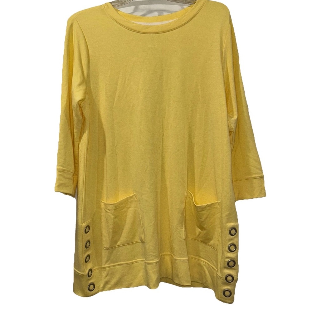 Three Hearts Yellow Tunic with Button Accents Women’s Medium